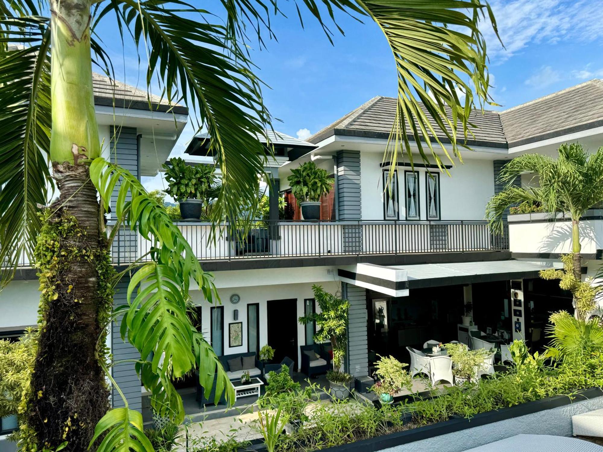 Villa Rumah Putih Abu Abu Сенггігі Екстер'єр фото